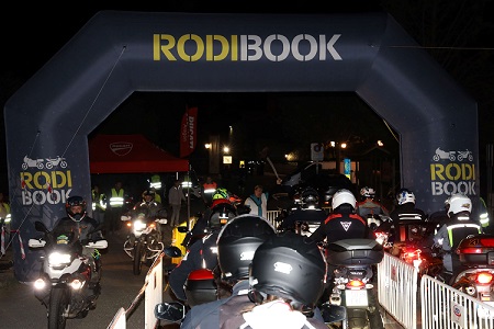 Rodibook hace historia en Aínsa 