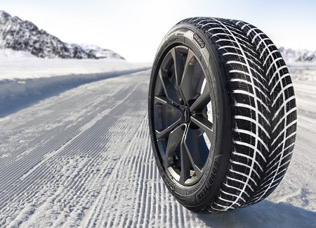 Goodyear ha anunciado su gama de neumáticos de invierno UltraGrip para 2026