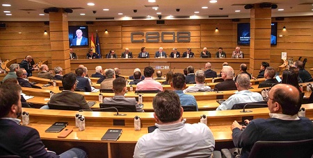 Un centenar de profesionales del sector presentes en la sede de CEOE