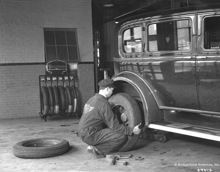 150 Aniversario Harvey Firestone