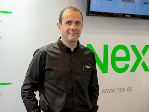 17 LUIS MIGUEL MUÑOZ - NEX