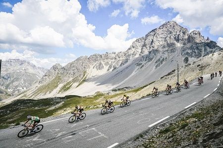 6 de los 22 equipos llevan el Grand Prix 5000 S Tubeless Ready de Continental