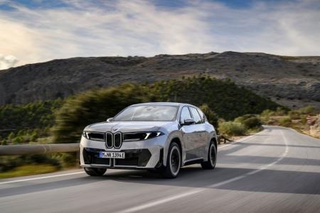 BMW iX3
