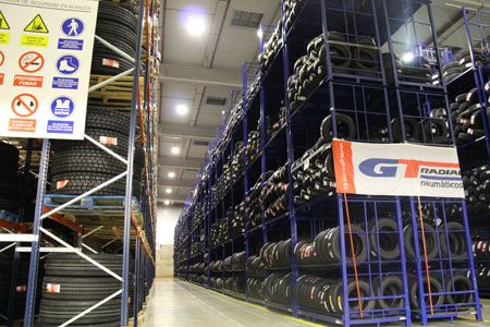 Almacén de Barcelona de Tiresur