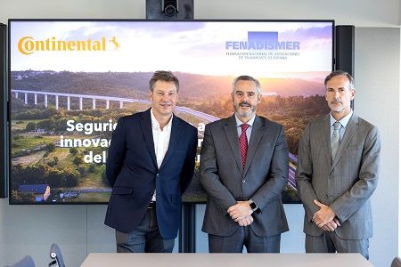 Antonio Sangüesa, Jorge Cajal y Juan José Gil 