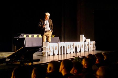 Bajo el lema 'Somos rodistas'