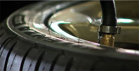 Bridgestone anima a revisar el nivel de presión de los neumáticos