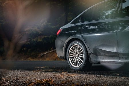 Bridgestone da las claves para el neumático de mojado