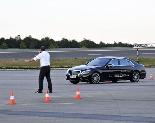 Bridgestone proveedor de neumáticos a Mercedes-Benz