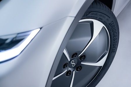 Bridgestone y Lightyear unen sus fuerzas