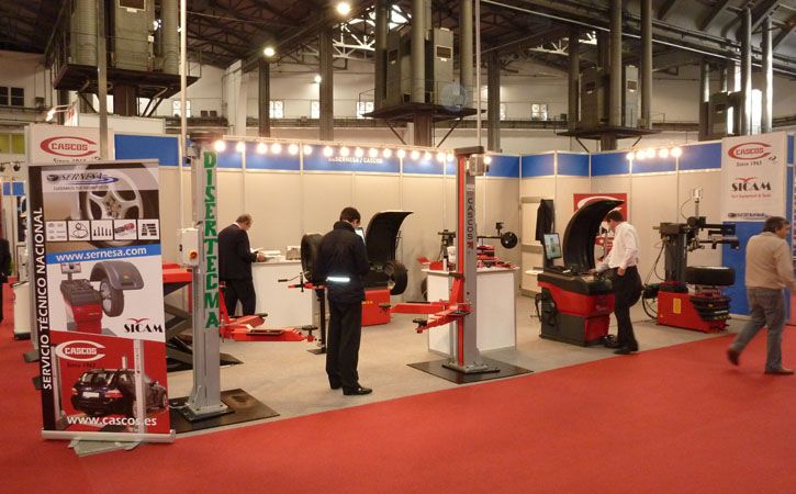 Cascos-Sernesa presentó los elevadores C 3,5 y EVO 2