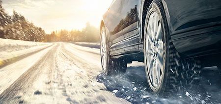 Claves para una conducción segura sobre hielo y nieve