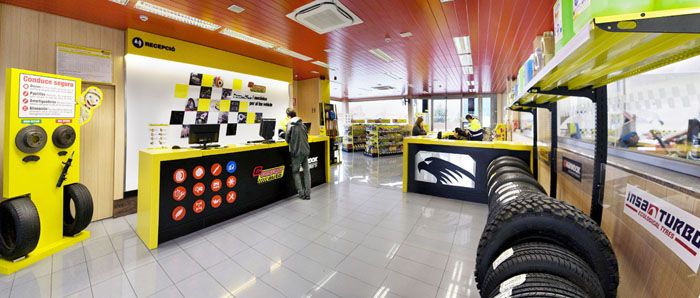 Confortauto Sant Boi renueva la imagen interior del taller