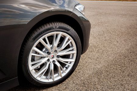 Consejos de Bridgestone con altas temperaturas