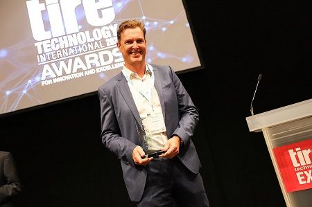 Continental gana el premio al 'Fabricante de Neumáticos del Año'