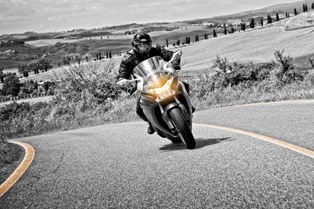 Continental presenta el nuevo ContiRoad