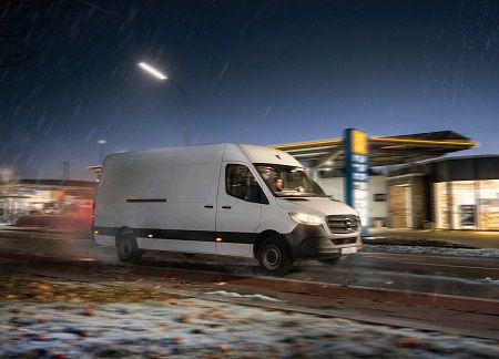 Continental presenta el primer neumático todo tiempo con etiqueta AAA para furgonetas