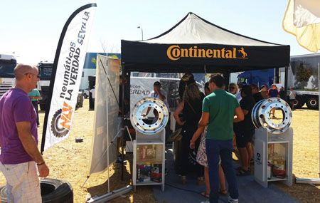 Continental presenta en Andalucía su gama para vehículos comerciales