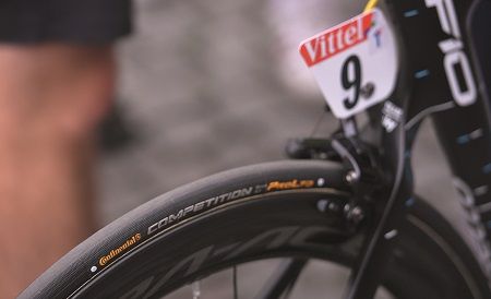 Continental será el neumático oficial del Giro de Italia 2024