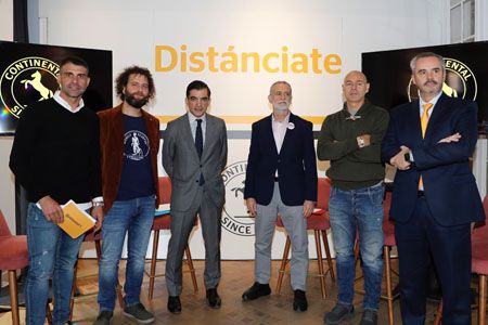 Continental y Unipublic abogan por la convivencia entre ciclistas y conductores
