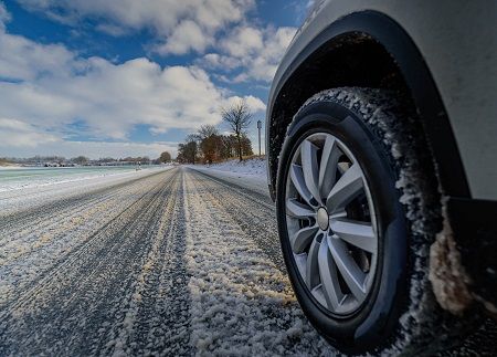 De cara al puente, revisar los neumáticos