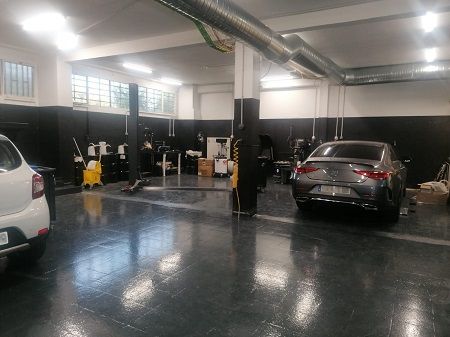 Dedicado al mantenimiento integral y la reparación de coches 