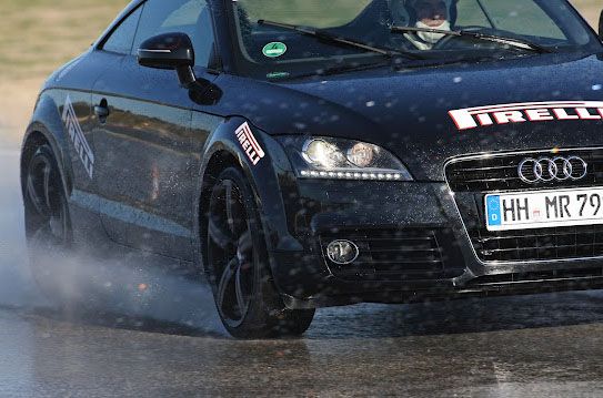 Diseñado para conductores con estilo de conducción deportivo y que recorren más de 20.000 km al año 