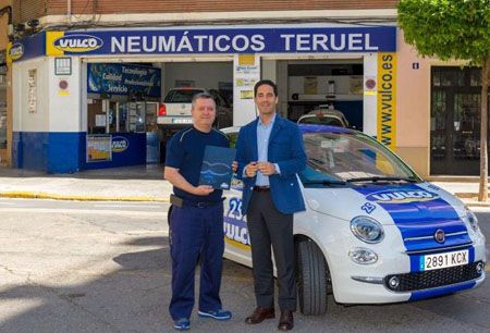 Dos Fiat 500 por el 25 aniversario de Vulco