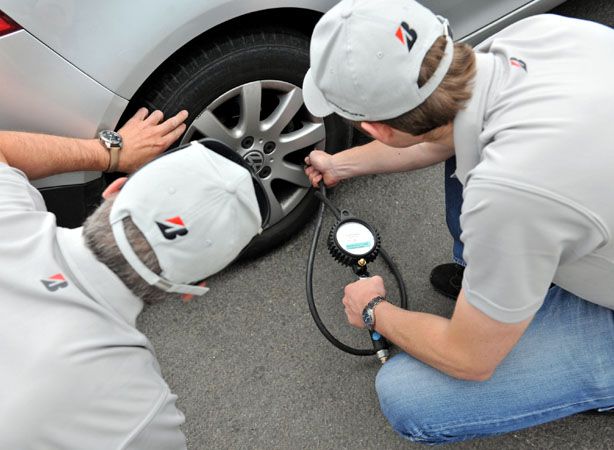 El 63% de los conductores circula con un nivel de presión bajo en sus neumáticos