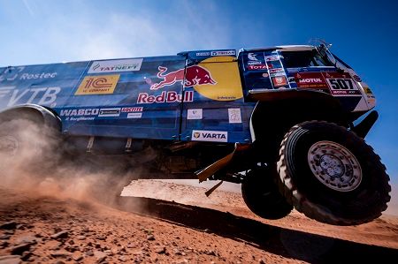 El equipo KAMAZ-master gana el Dakar 2021