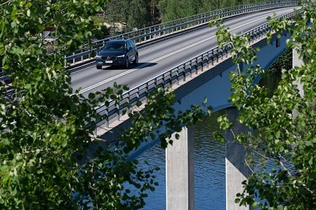 El sistema de etiquetado de neumáticos de la UE facilita el cotejo de los mismos