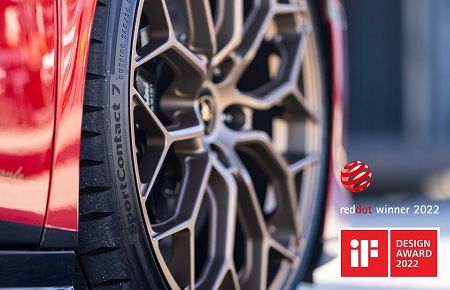 El SportContact 7 se hace con el premio de diseño Red Dot y el iF Product Design Award