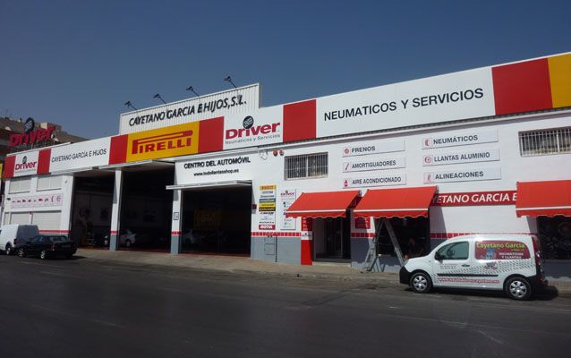 Exterior de Neumáticos Cayetano García e Hijos SL