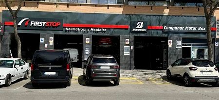 Fachada Campanar Motor Box