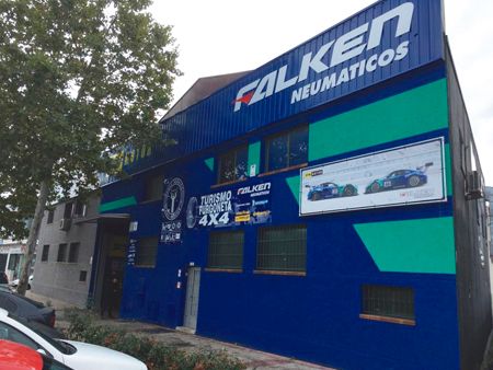 Falken presenta Falken Zone
