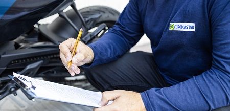 Fallos graves más comunes en las ITV de las motos