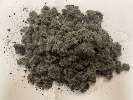 Fracción textil procedente del neumático