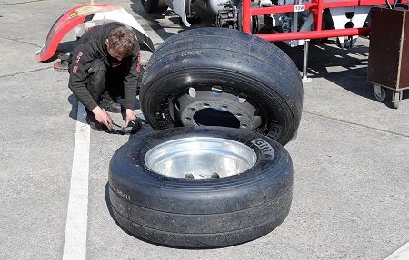 GitiCompete Race-Tuned v1 