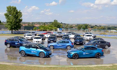 Goodyear con la Escuela RACE de conducción