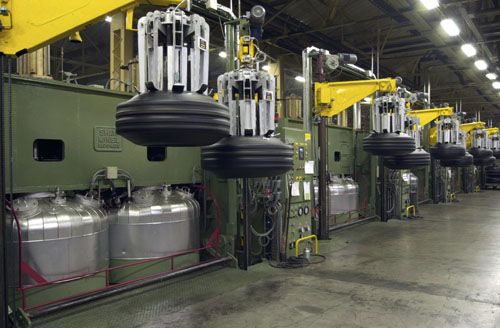 Goodyear desvela los 7 pasos para crear un neumático