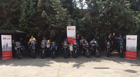 Grupo Andrés patrocina Destination Adventure Iceland