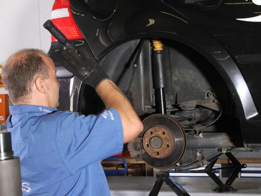 Hay que revisar los amortiguadores a los 80.000 kms