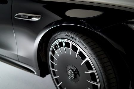 Historia de éxito en cuatro generaciones de neumáticos 