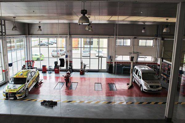 Interior Omnia Motor Burgos