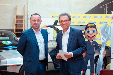 Joaquín Pérez, director de marketing de Confortauto, y Jordi Hurtado