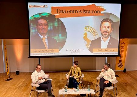 Jon Ander García, Marta Solano y Pedro Teixeira