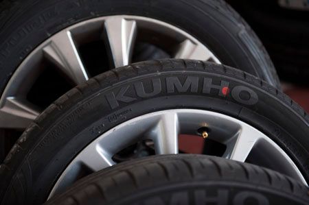 Kumho con las 24 Horas Híbridas de Toyota