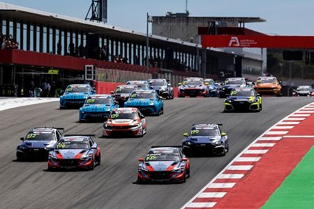 Kumho TCR World Tour llega a su fin de temporada