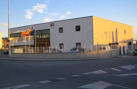 Los talleres catalanes están dispuesto a contratar personal