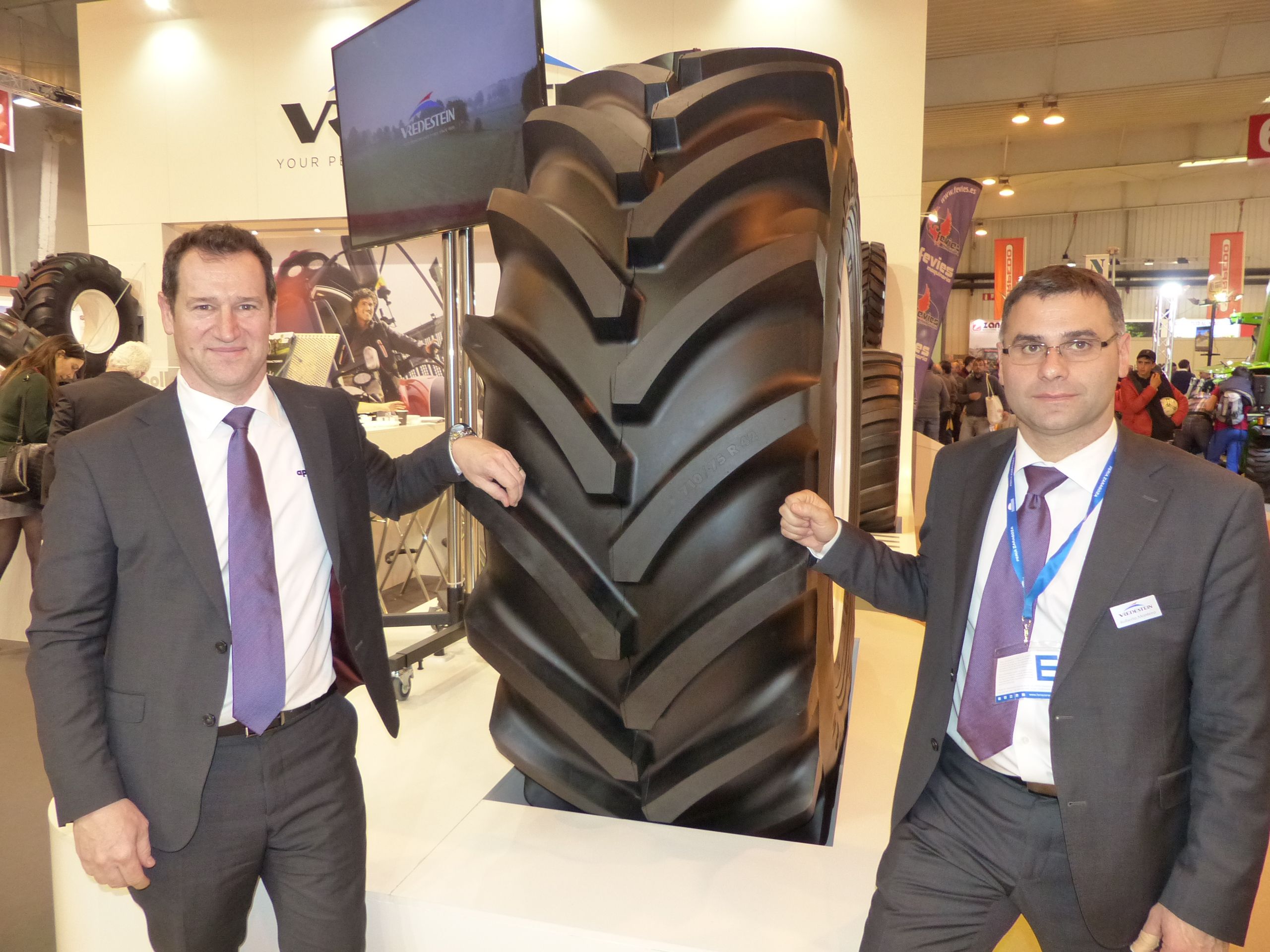 Ludovic Billot y Roberto Montero de Apollo Vredestein